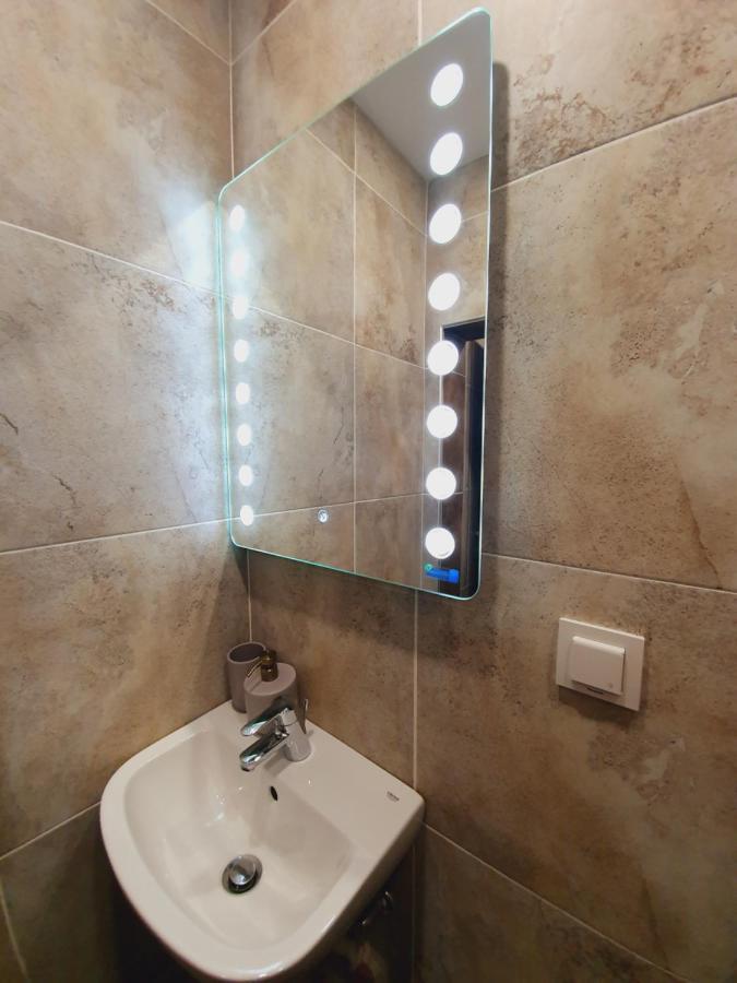 Malavi Dv2 Top Center Apartment רוסה מראה חיצוני תמונה